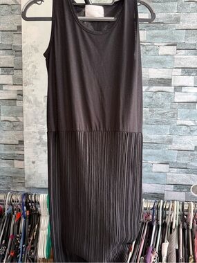 Kong Black Knit Dress with Subtle Texture